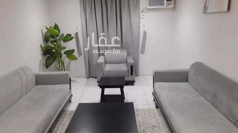 شقة للإيجار في شارع جنوبا الى احد رفيده و شمالا الى خميس مشيط , حي الوقواق, مدينة خميس مشيط, منطقة عسير 1 صورة