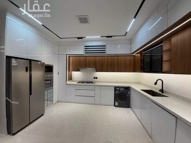 دور للبيع في شارع احمد بن ميسر, حي قرطبة, مدينة الرياض, منطقة الرياض 1 صورة