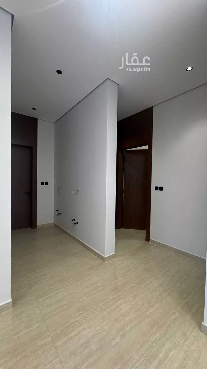 دور للبيع في شارع شهيد الدين ثم الوطن عبيد عبدالله المطي, حي الشهداء, مدينة الرياض, منطقة الرياض 1 صورة