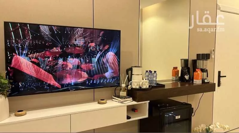 استديو مفروش للحجز في شارع الامير ناصر بن سعود بن فرحان ال سعود, حي الصحافة, الرياض 1 صورة
