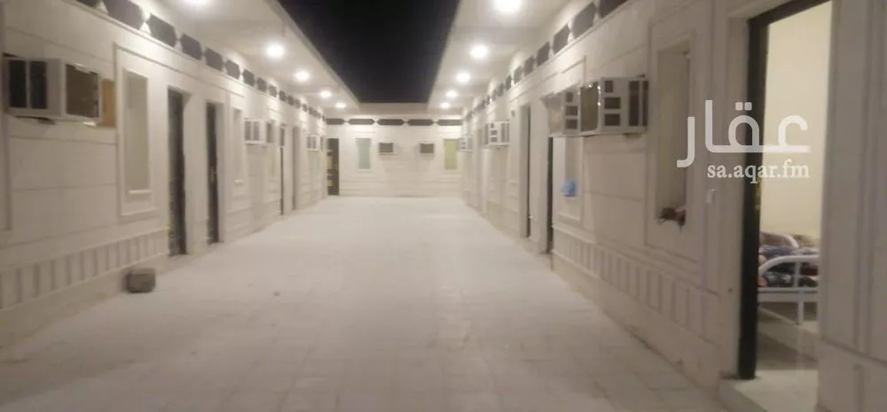 عمارة للبيع في حي السفانيه, مدينة السفانيه, المنطقة الشرقية 1 صورة