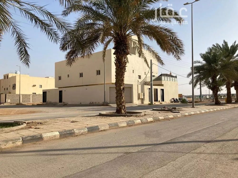 عمارة للبيع في شارع احمد بن محمد السديري, حي اليمامة, مدينة ضرما, منطقة الرياض 1 صورة