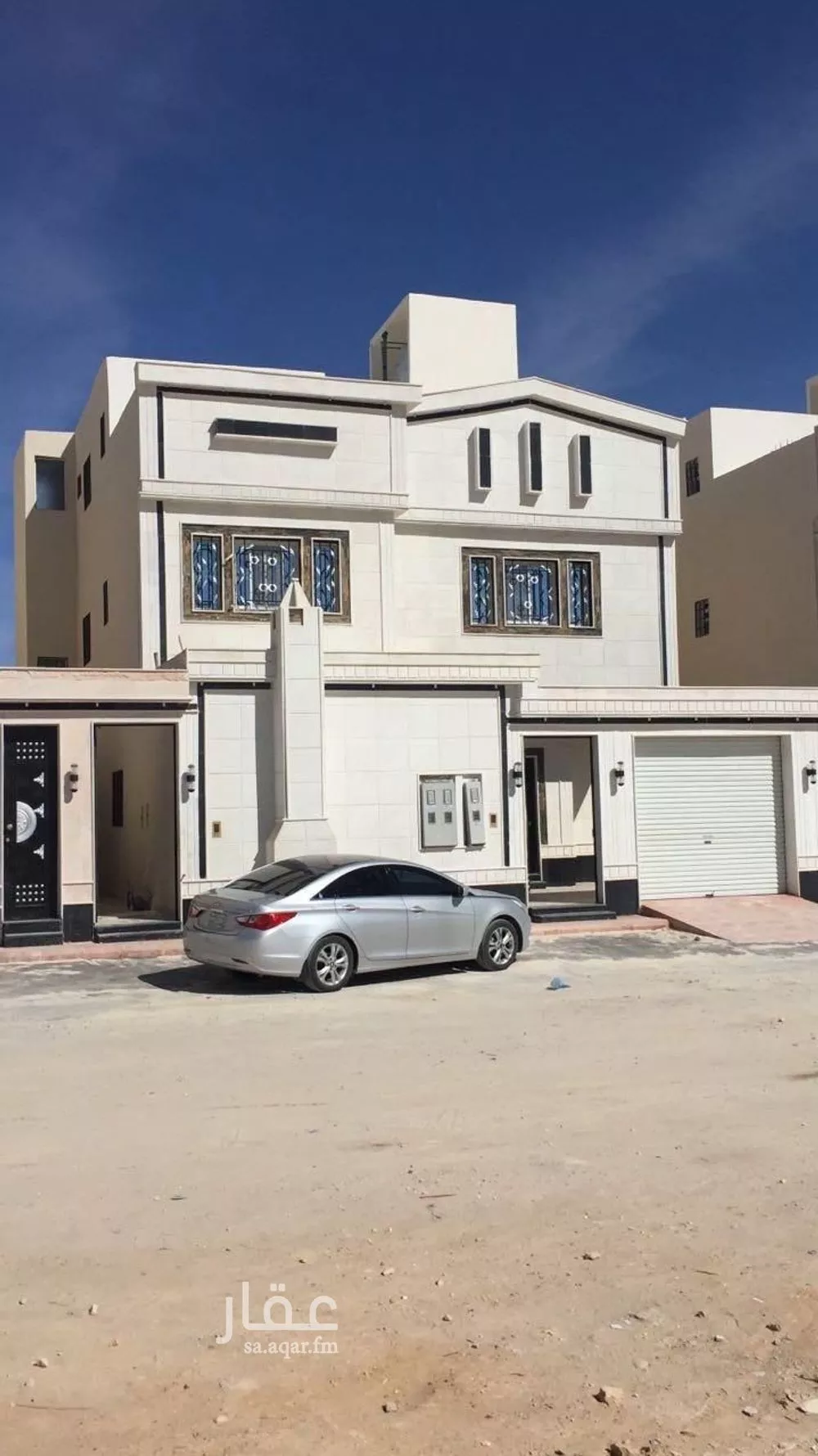 فيلا للبيع في شارع زين العابدين بن علي عبدالشكور, حي طويق, مدينة الرياض, منطقة الرياض 1 صورة