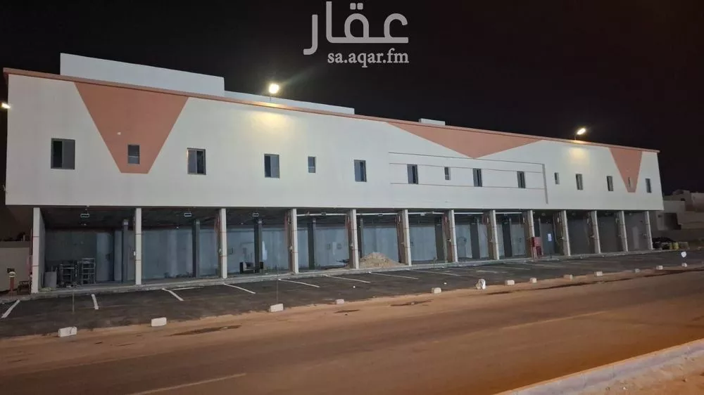 عمارة للبيع في شارع الأمير عبدالرحمن بن سعود بن عبدالعزيز, حي طويق, مدينة الرياض, منطقة الرياض 1 صورة