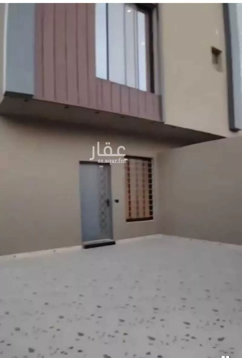 دور للإيجار في شارع عبدالله السديس, حي بدر, مدينة الرياض, منطقة الرياض 1 صورة