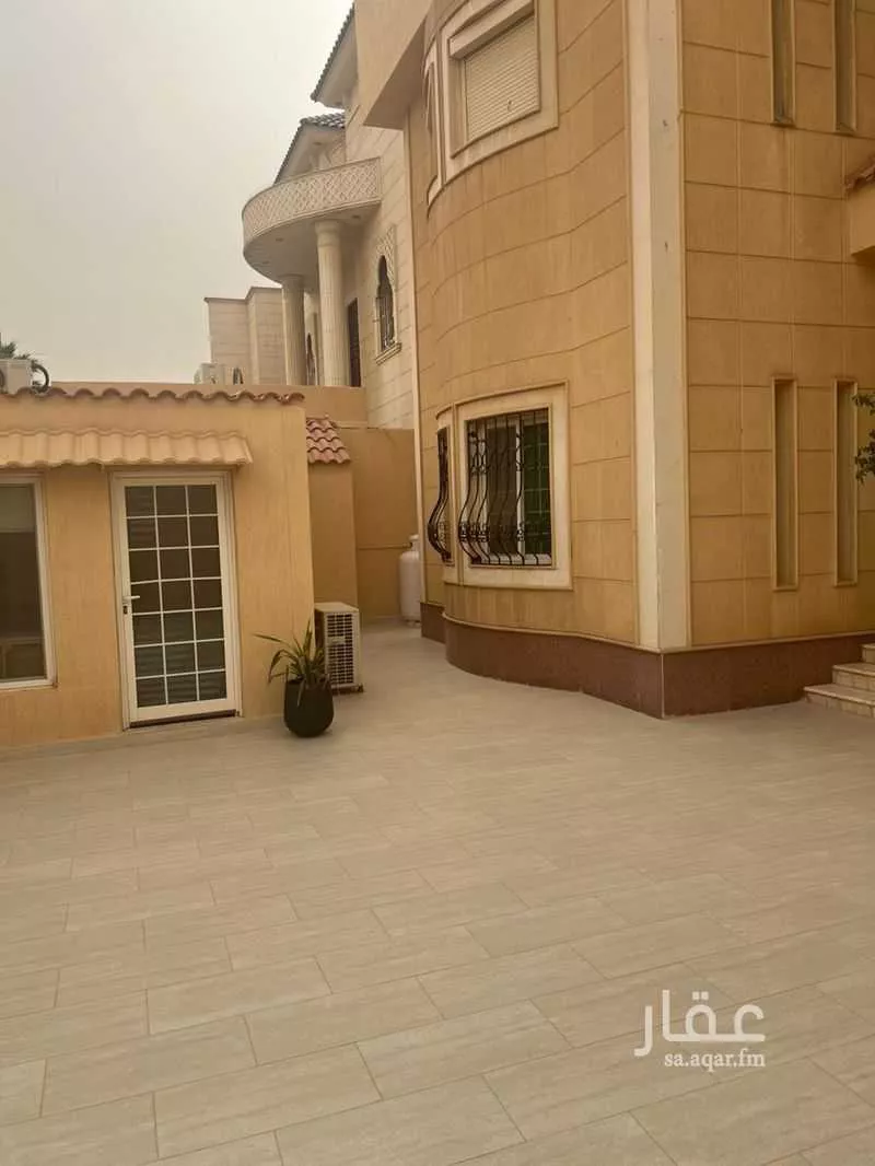 فيلا للبيع في شارع حسين بن غنام, حي النزهة, مدينة الرياض, منطقة الرياض 1 صورة