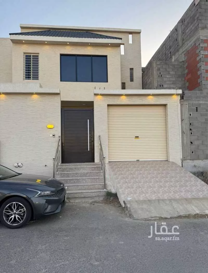 فيلا للبيع في شارع 14 سلطانة ، حي حجله ، ابها ، منطقة عسير 1 صورة