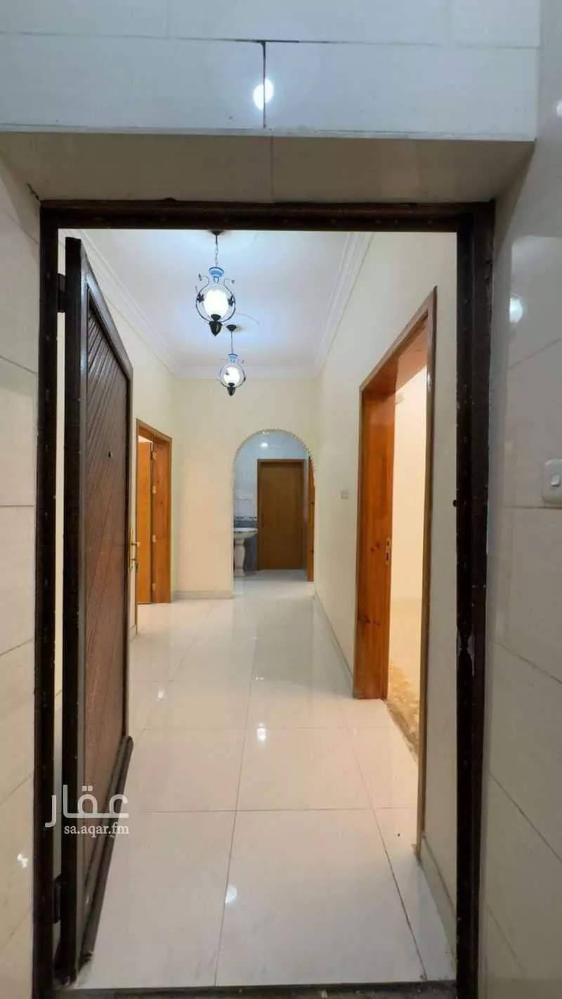 شقة للإيجار في شارع ابو بكر الصديق ، حي المعمورة ، خميس مشيط ، خميس مشيط 1 صورة