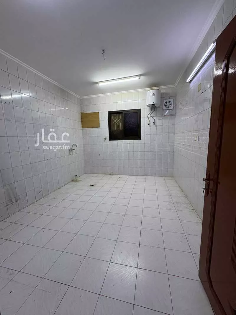 دور للإيجار في شارع ابن الخصيب الدمشقي, حي العريجاء الأوسط, مدينة الرياض, منطقة الرياض 1 صورة