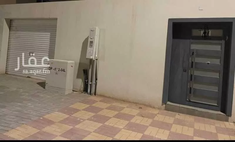 بيت للإيجار في شارع علي الجرجاني, مطار الملك خالد الدولي, الرياض 1 صورة