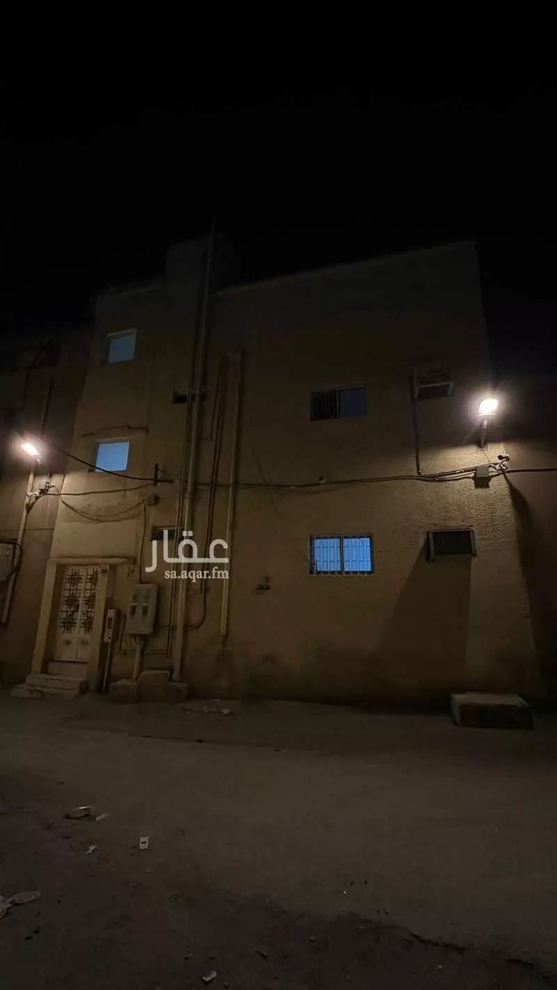 عمارة للبيع في شارع الغربي, حي الوسيطاء, مدينة الرياض, منطقة الرياض 1 صورة