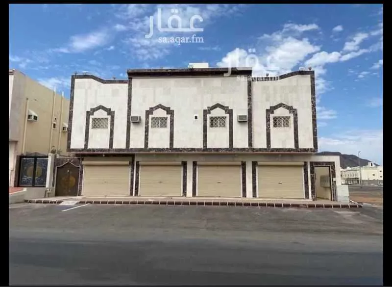 محل للإيجار في شارع الامير سلطان بن عبدالعزيز, حي الجابرة, مدينة المدينه المنوره, منطقة المدينة المنورة 1 صورة