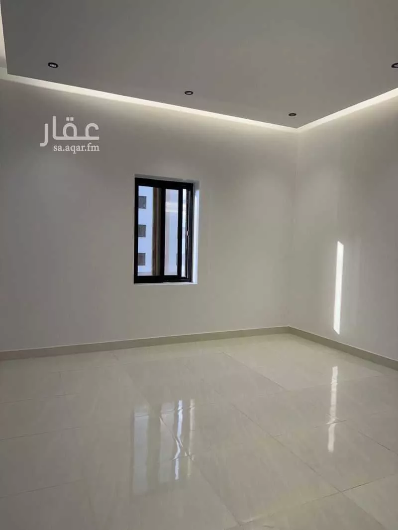 شقة للبيع في شارع ابراهيم بن الحجاج, حي بنى بياضة, مدينة المدينه المنوره, منطقة المدينة المنورة 1 صورة