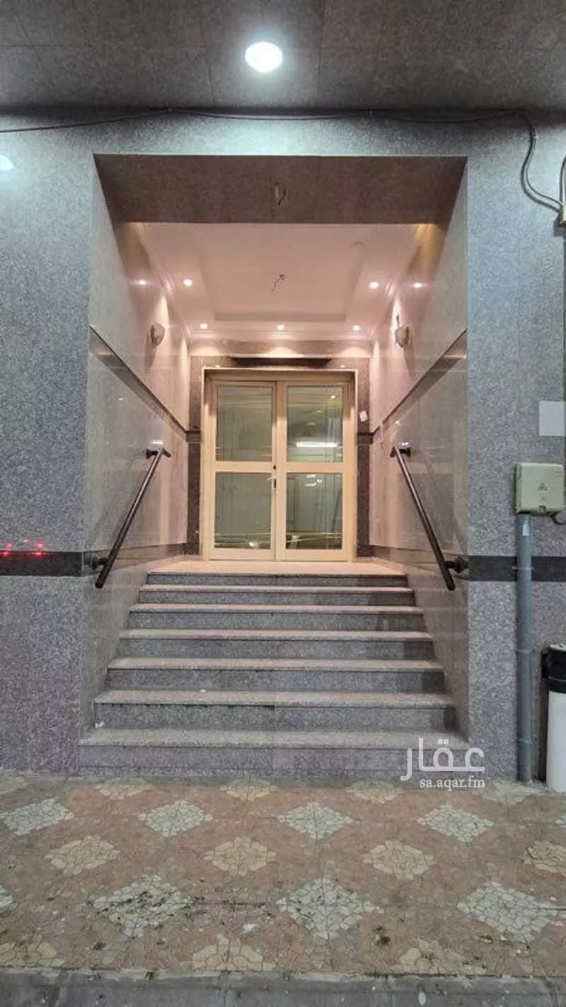 شقة للبيع في شارع عبيد بن عبدالواحد, حي الرانوناء, مدينة المدينه المنوره, منطقة المدينة المنورة 1 صورة