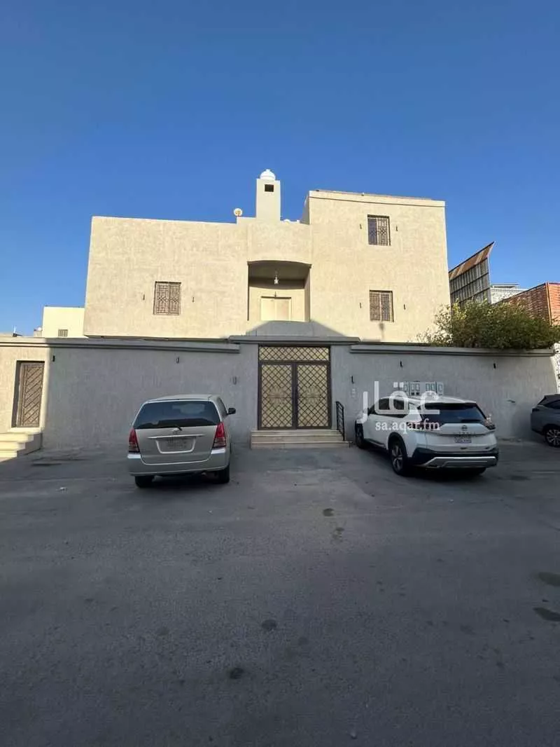 عمارة للبيع في شارع علي بن ابي الخير, حي الصالحية, مدينة جدة, منطقة مكة المكرمة 1 صورة