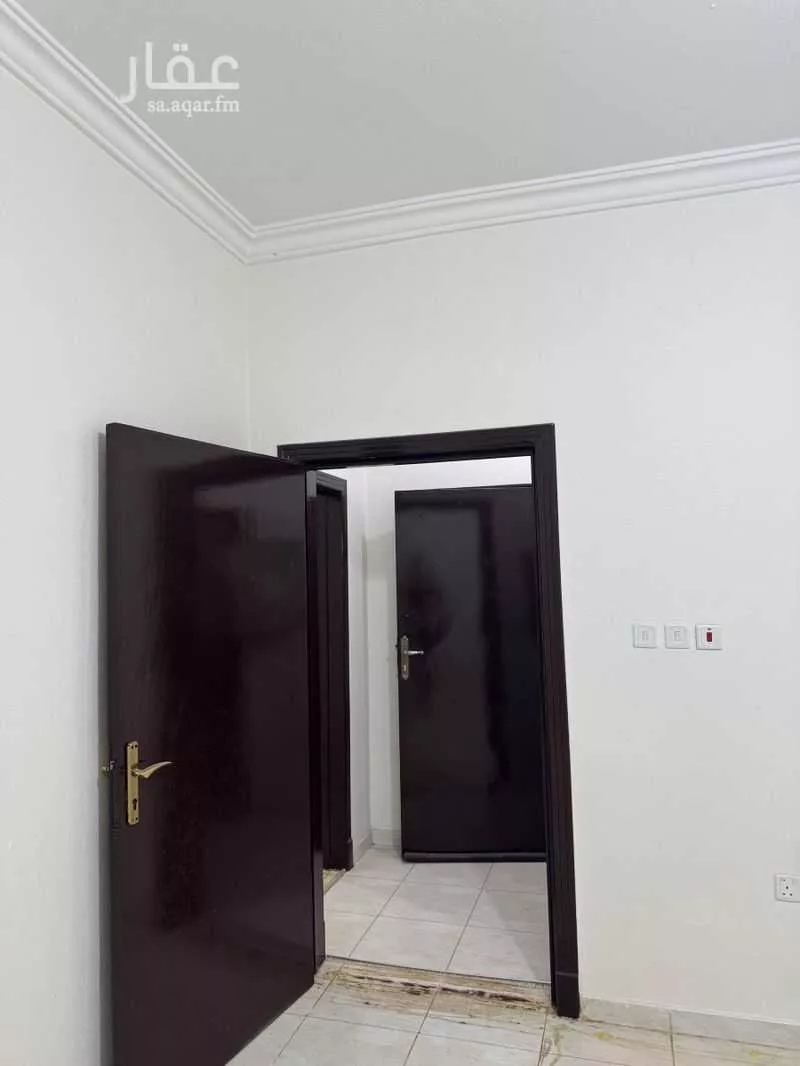 شقة للإيجار في شارع العشاب ، حي المعيزلة ، الرياض ، منطقة الرياض 1 صورة