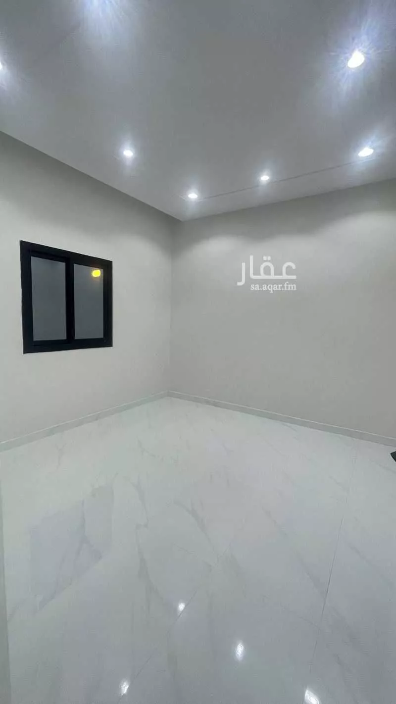 دور للبيع في شارع ابن القيم الجوزية, حي أبوكبير, مدينة المدينة المنورة, منطقة المدينة المنورة 1 صورة