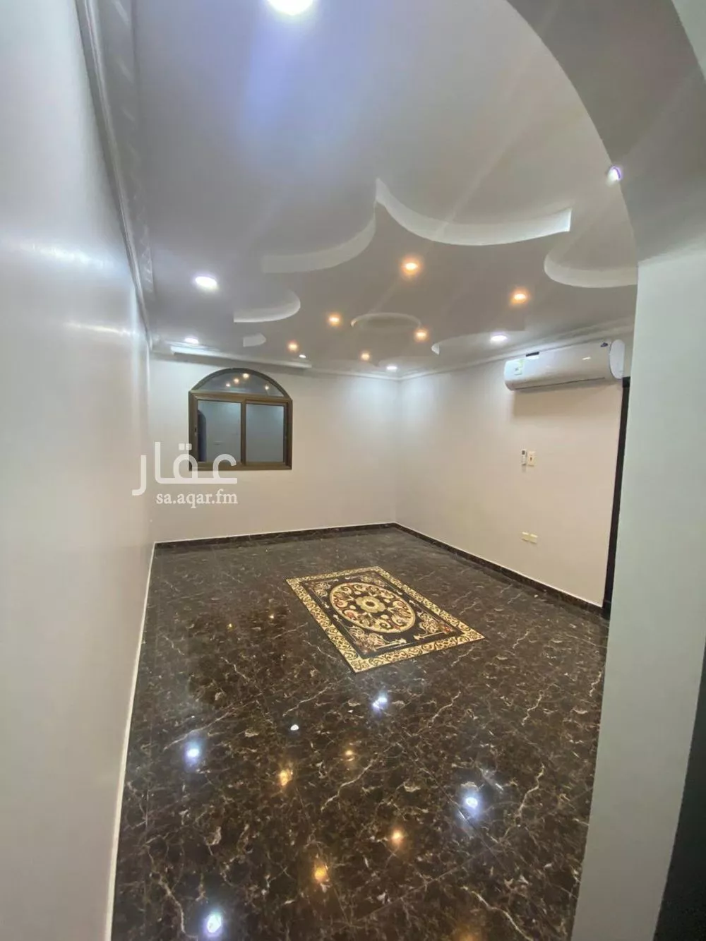 شقة للإيجار في شارع ابن الزبير, حي الزهور, مدينة الدمام, المنطقة الشرقية 1 صورة