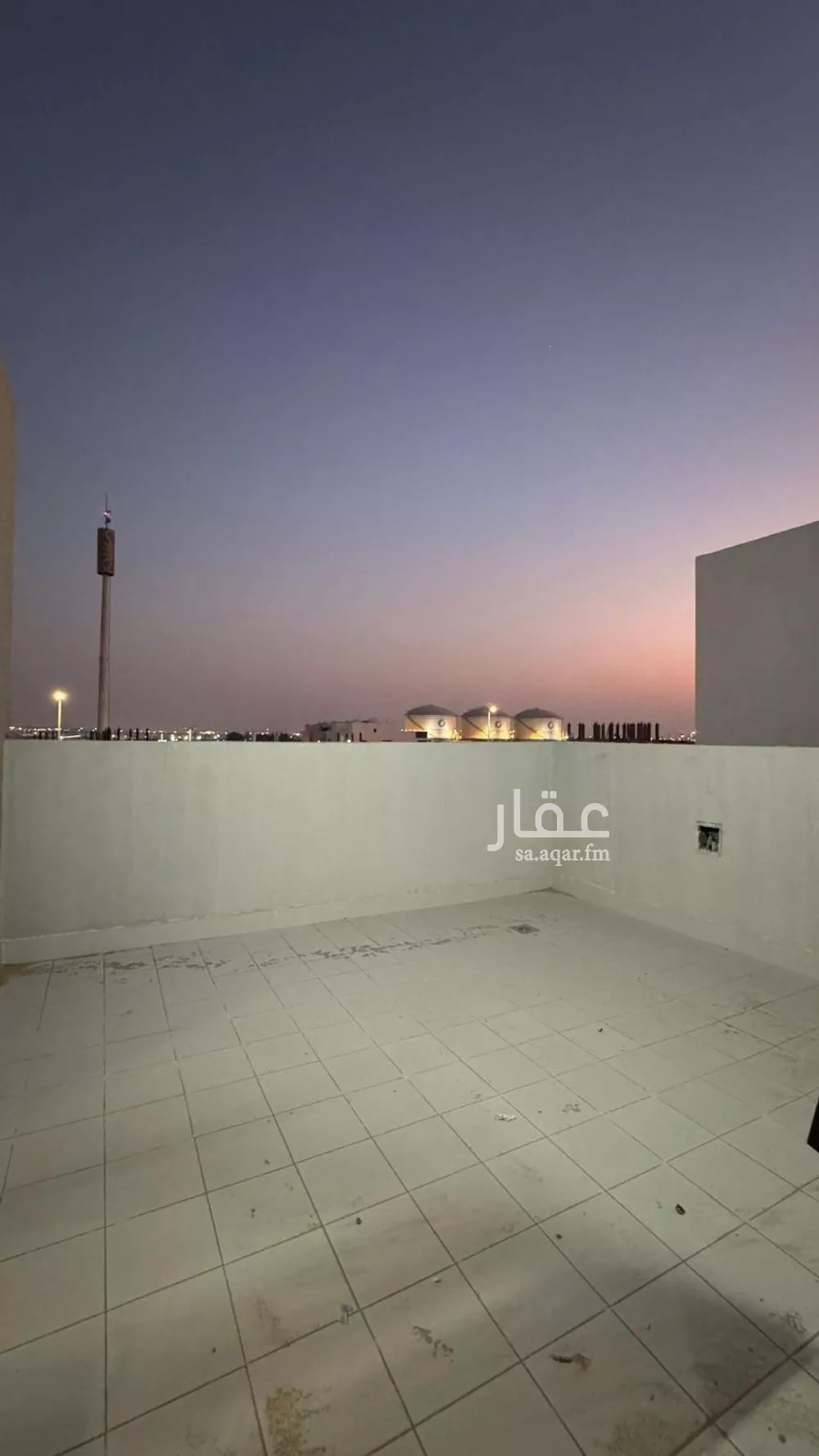 فيلا للبيع في شارع المرفأ, حي الشعلة, مدينة الدمام, المنطقة الشرقية 1 صورة