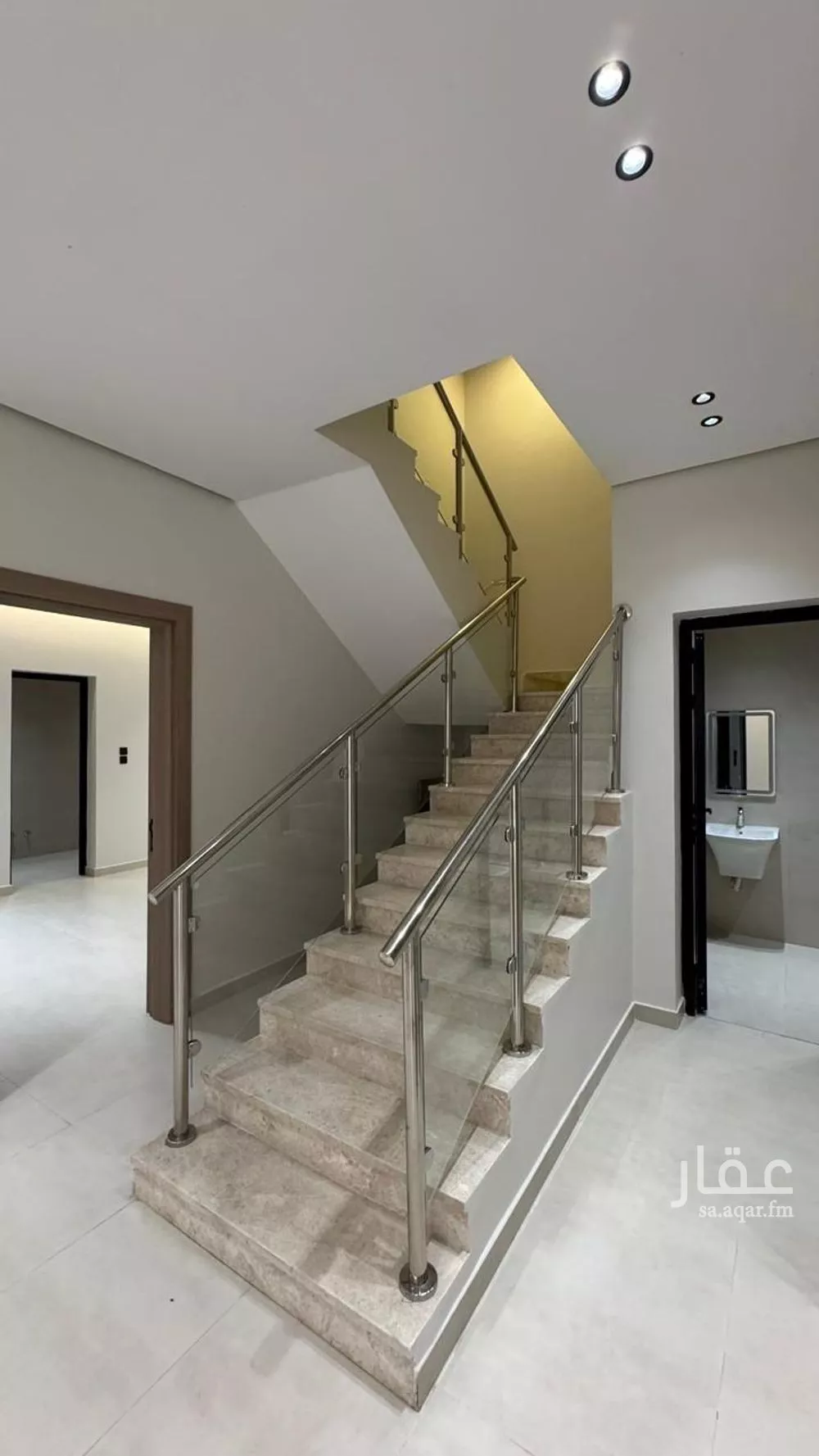 شقة للبيع في شارع مالك ابن عمر السلمي, حي ضاحية الملك فهد, مدينة الدمام, المنطقة الشرقية 1 صورة