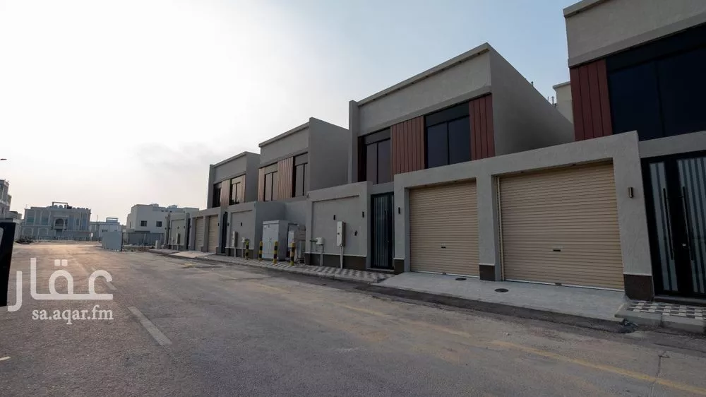 فيلا للبيع في شارع النجاح, حي الشعلة, مدينة الدمام, المنطقة الشرقية 1 صورة