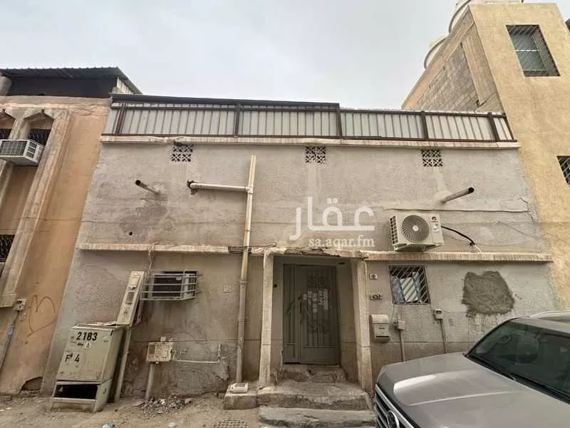 عمارة للإيجار في شارع أبي عبدالله محمد, حي الخالدية, مدينة الرياض, منطقة الرياض 1 صورة