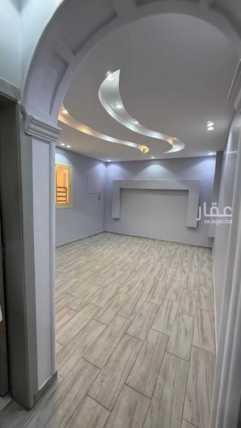 شقة للإيجار في شارع عباد الناجي, حي القطبية الغربية, مدينة الطائف, منطقة مكة المكرمة 1 صورة