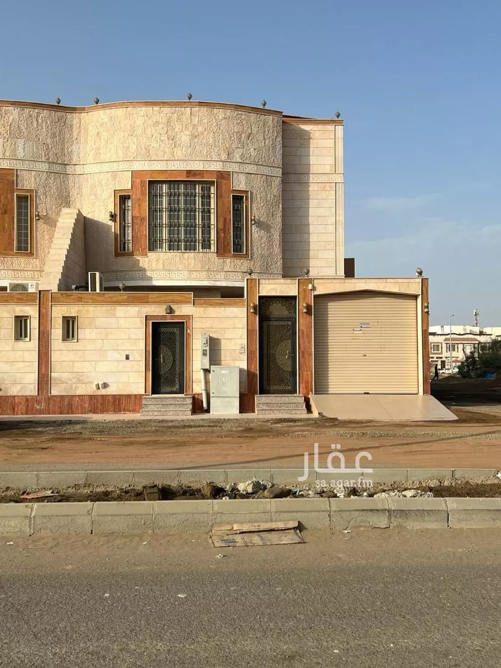 فيلا للبيع في شارع كثير ابن الصلت, حي الياقوت, مدينة جدة, منطقة مكة المكرمة 1 صورة