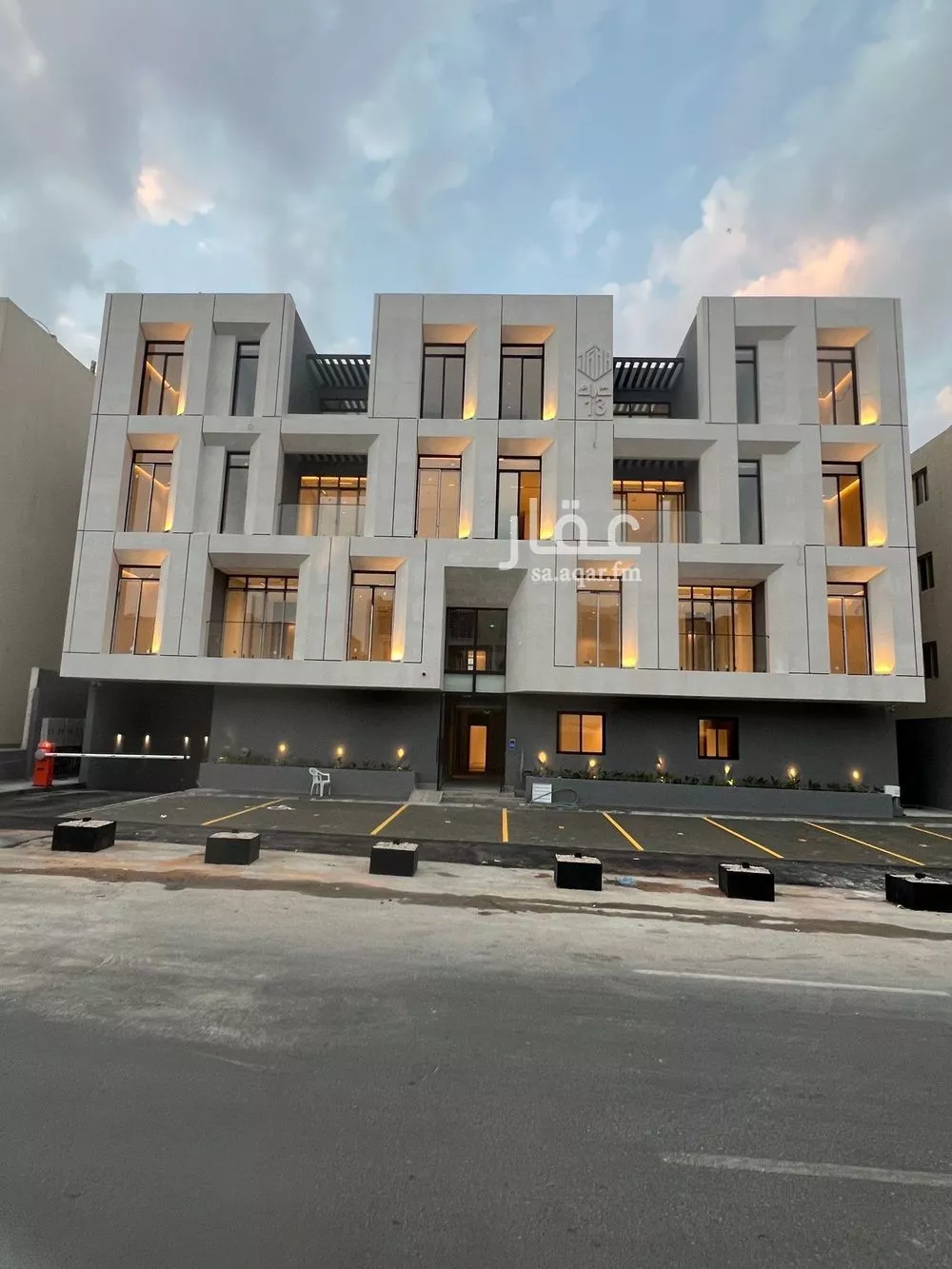 شقة للبيع في شارع الدهناء, حي الملقا, مدينة الرياض, منطقة الرياض 1 صورة