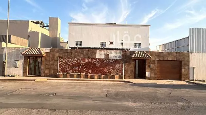 فيلا للبيع في شارع الشيخ عبدالرحمن بن عودان, حي الأندلس, مدينة الرياض, منطقة الرياض 1 صورة