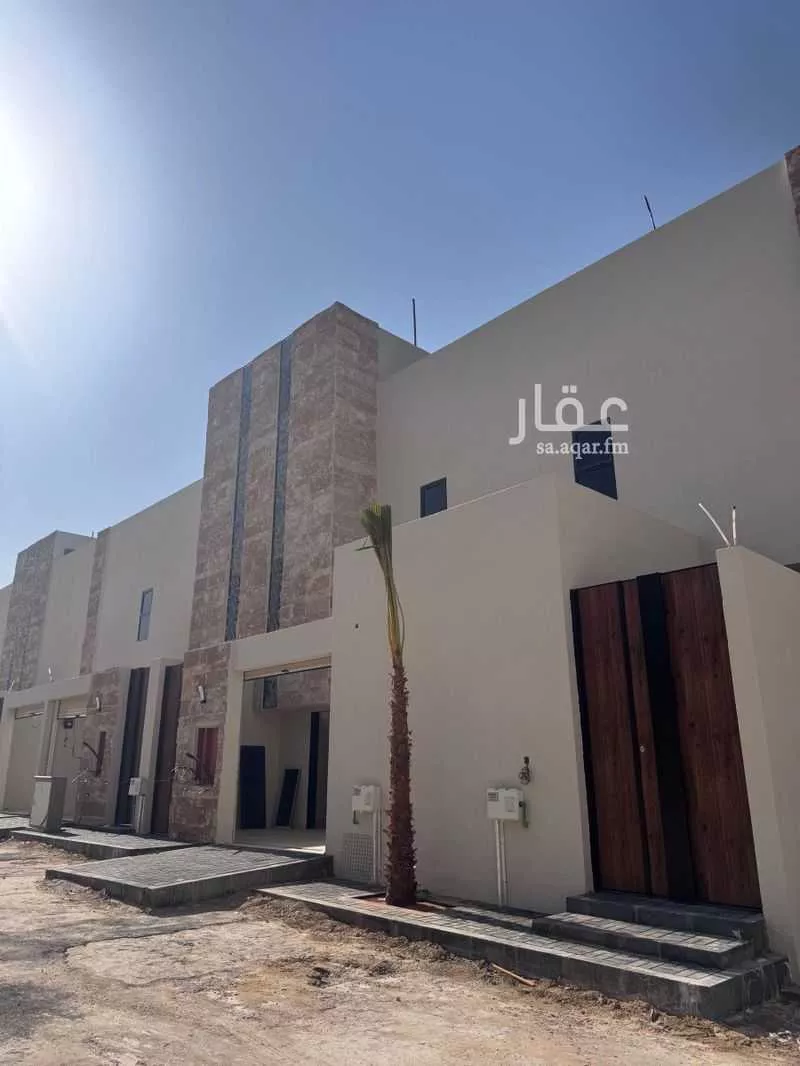 دور للبيع في شارع وادي قران , حي بدر, مدينة الرياض, منطقة الرياض 1 صورة