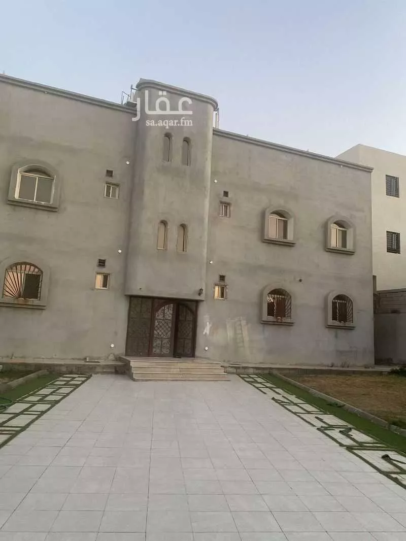 عمارة للبيع في شارع احمد بن حسين قنق, حي الرحاب, مدينة امارة منطقة مكة المكرمة - الطائف, منطقة مكة المكرمة 1 صورة