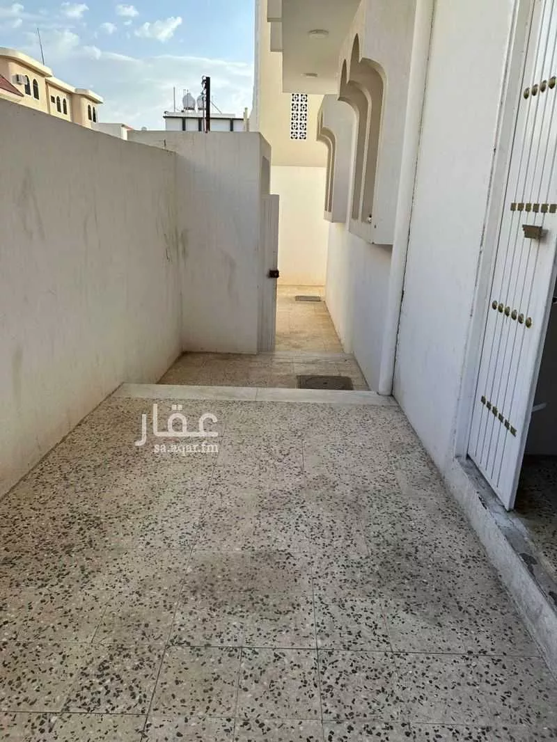دور للإيجار في حي ، شارع زيد الخيل ، حي النسيم ، خميس مشيط ، خميس مشيط 1 صورة