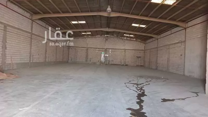 مستودع للإيجار في شارع الإمام, حي العزيزية, مدينة الرياض, منطقة الرياض 1 صورة