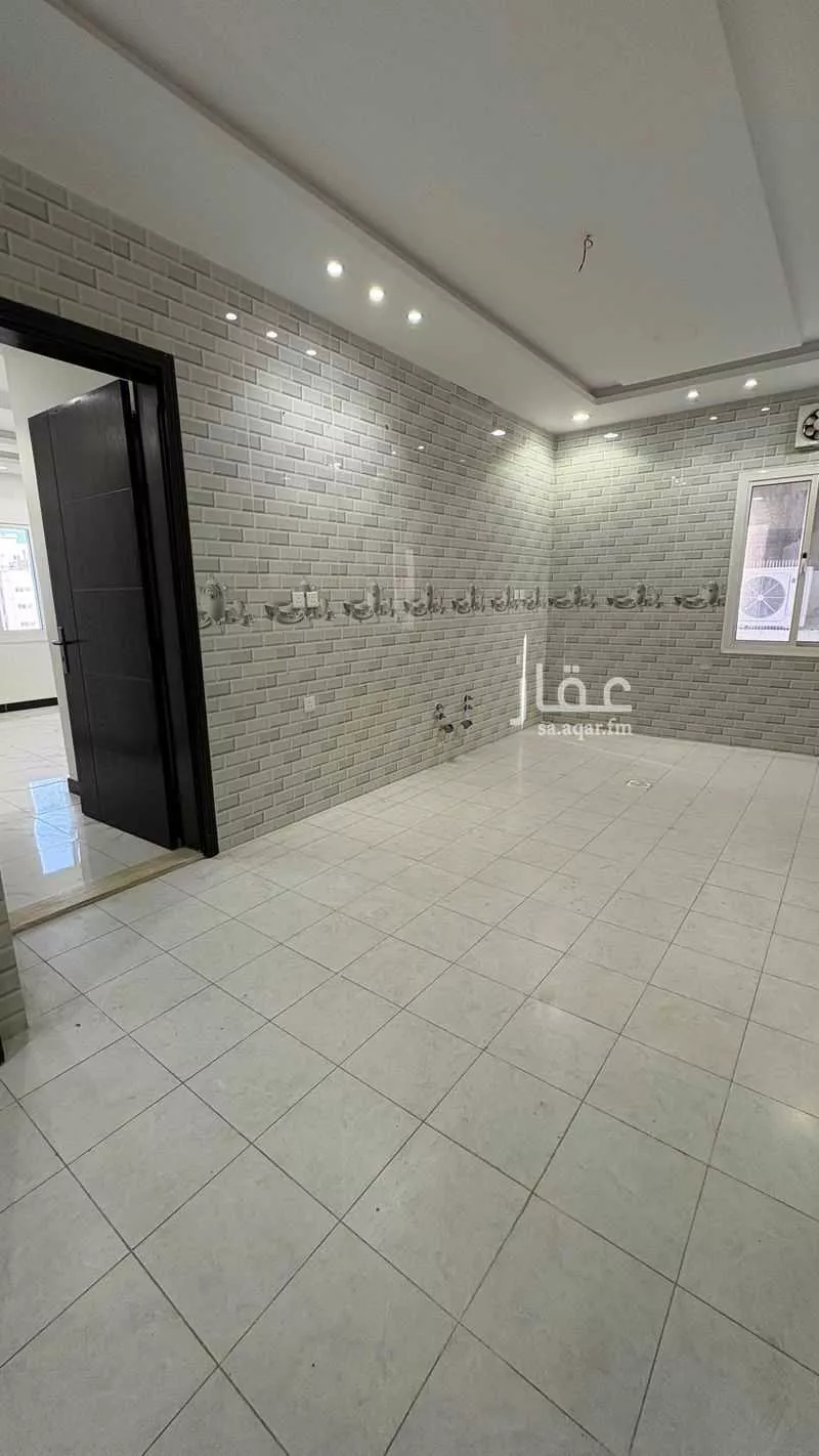 شقة للبيع في شارع ابو حزم الانصاري, حي الريان, مدينة جدة, منطقة مكة المكرمة 1 صورة