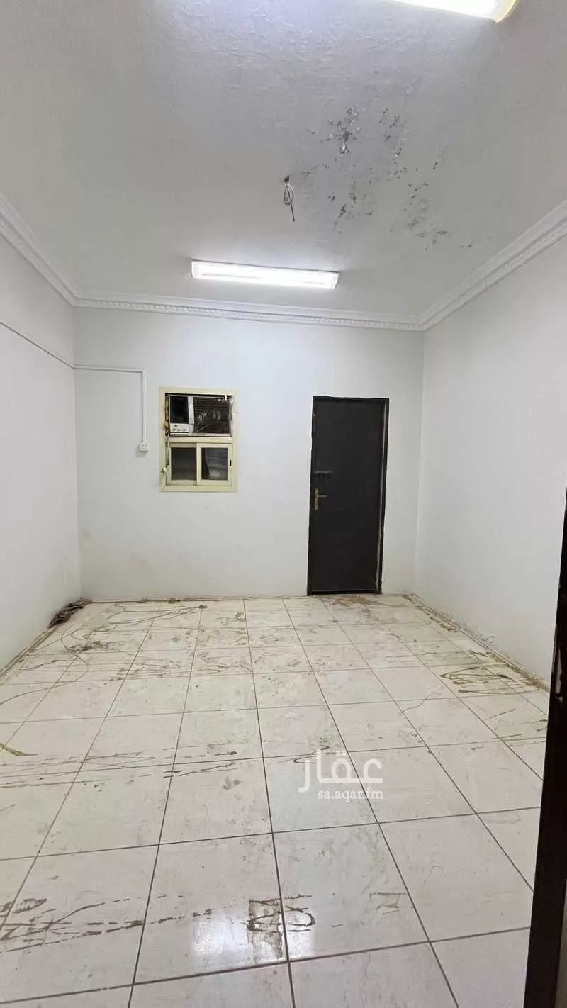 استراحة للإيجار في شارع عبدالرحمن بن جبر بن عمرو, حي السليمانية, مدينة عنيزة, منطقة القصيم 1 صورة