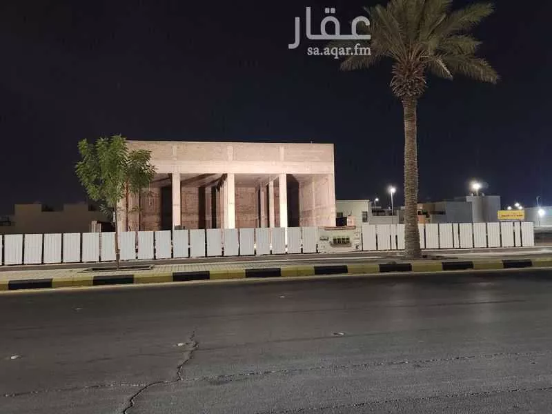 محل للإيجار في شارع طريق السفير الشبيلي, حي المنار, مدينة عنيزه, منطقة القصيم 1 صورة