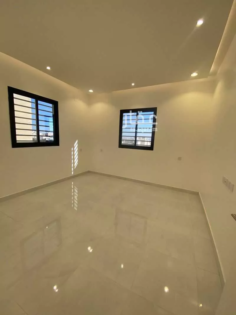 شقة للإيجار في شارع 77 الشرقية ، حي الشرفية ، أبها ، منطقة عسير 1 صورة