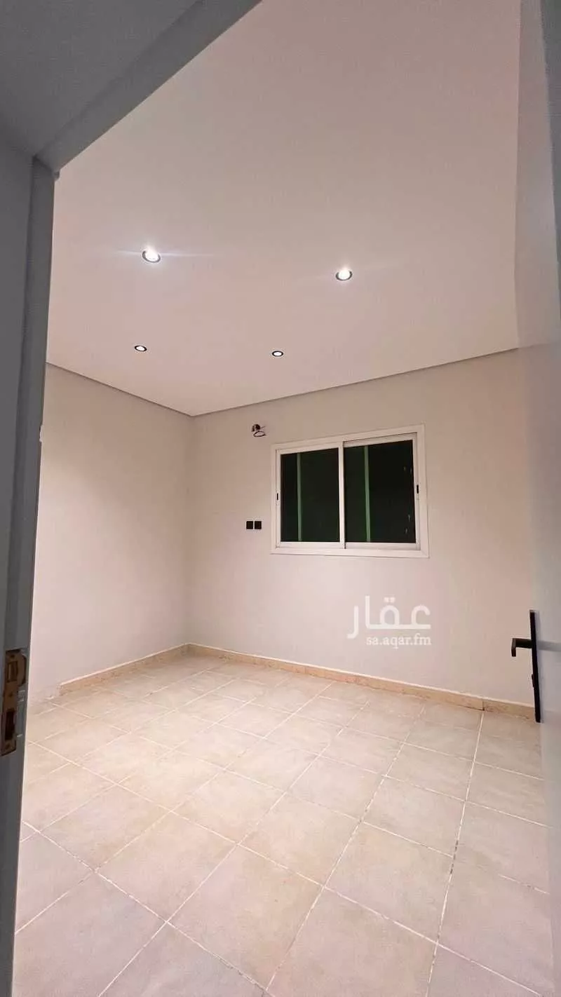 شقة للإيجار في شارع أبي عبدالله بن الفراء, حي الملك فيصل, مدينة الرياض, منطقة الرياض 1 صورة