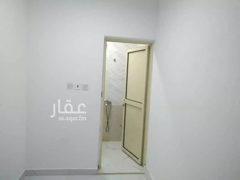 شقة للإيجار في شارع جبل الجزيرة ، حي ظهرة لبن ، الرياض ، منطقة الرياض 1 صورة