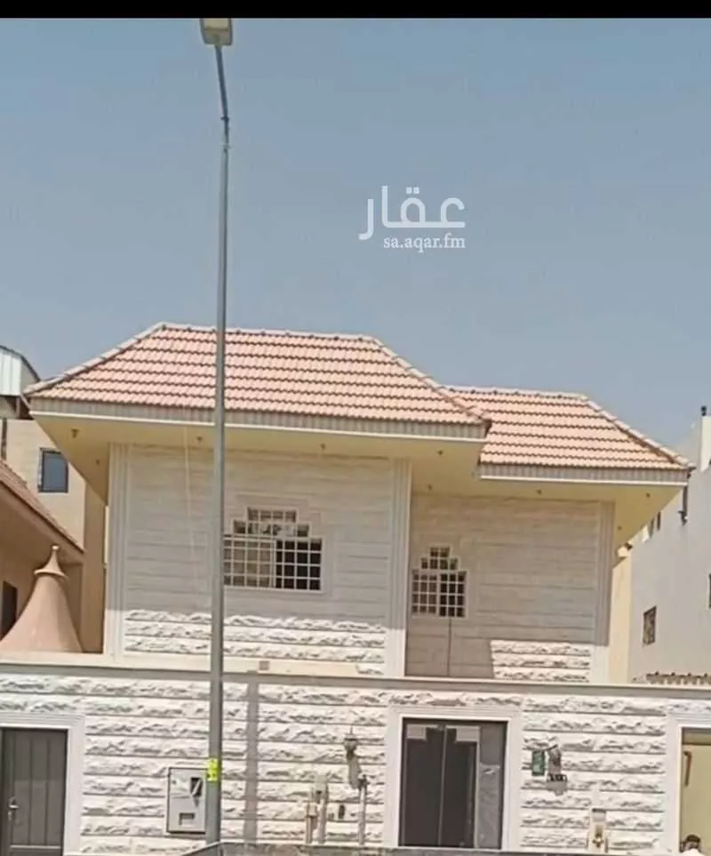 فيلا للإيجار في شارع إسماعيل بن أحمد بن الحسن, حي المروج, مدينة الرياض, منطقة الرياض 1 صورة