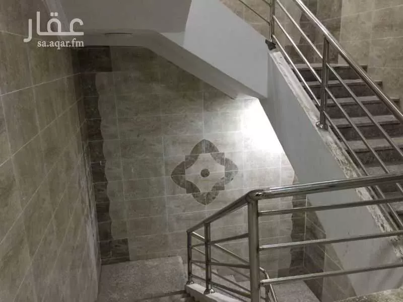 شقة للبيع في شارع شارع اوس بن خالد بن عبيد, حي الشوقية, مدينة مكة المكرمة, منطقة مكة المكرمة 1 صورة