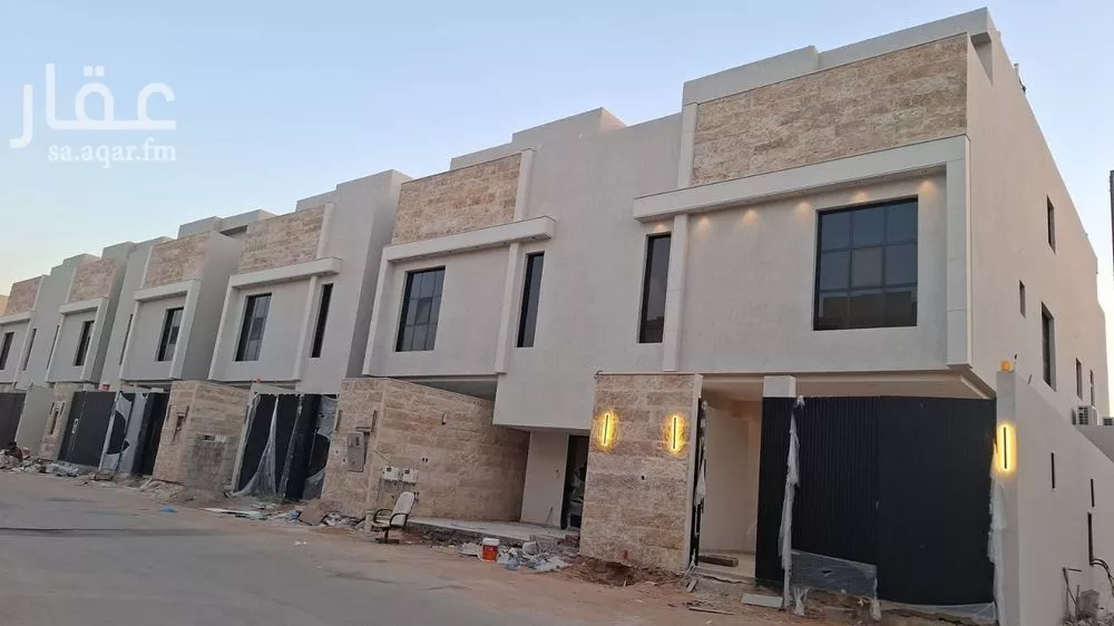 دور للبيع في شارع رقم 476, حي المونسية, مدينة الرياض, منطقة الرياض 1 صورة