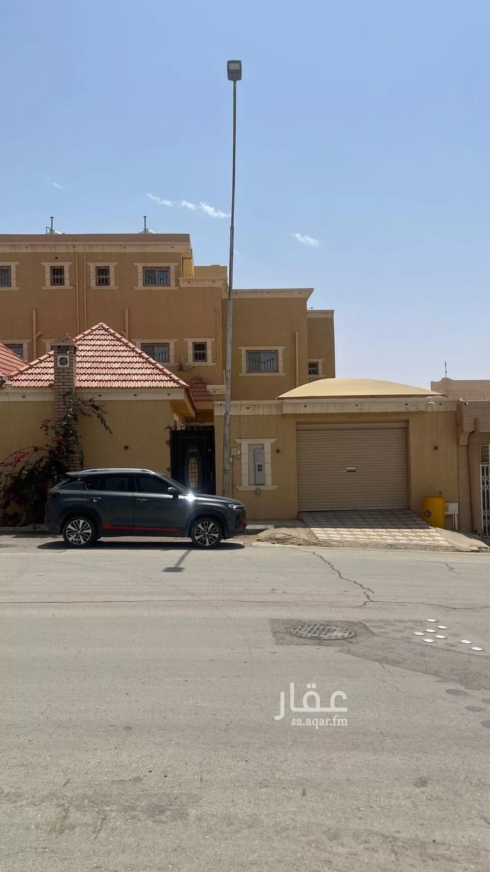 فيلا للبيع في شارع عبدالله سليمان السلمان, حي الشفاء, مدينة عنيزه, منطقة القصيم 1 صورة
