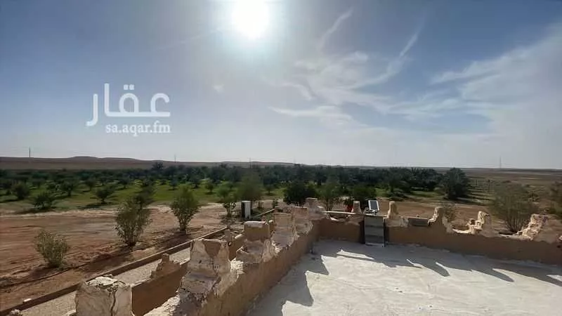 مزرعة للبيع في شارع زراعي, مدينة جلاجل, منطقة الرياض 1 صورة