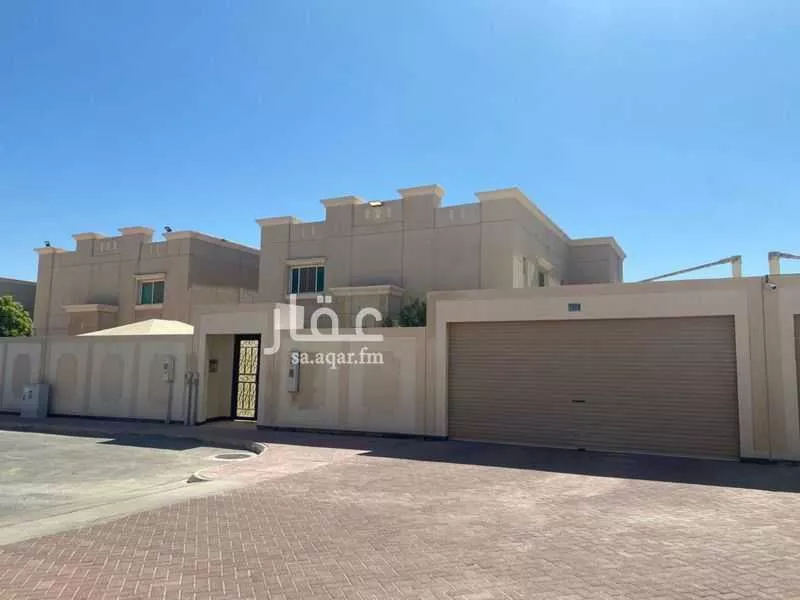 فيلا للإيجار في شارع شارع مغيراء 3, مدينة مدينه الجبيل الصناعيه, المنطقة الشرقية 1 صورة