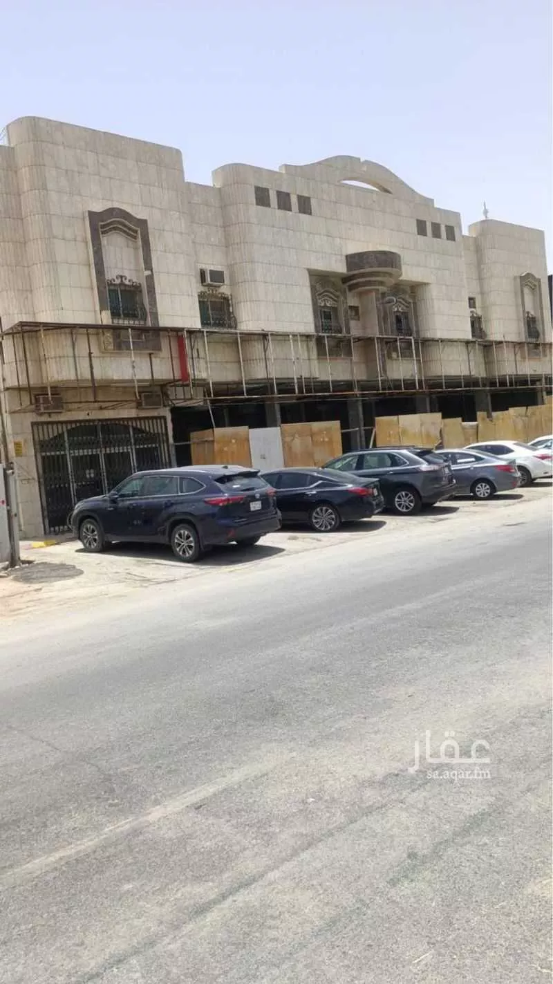 عمارة للإيجار في شارع سعود بن عبدالعزيز بن محمد الفرعي, حي المحمدية, مدينة الرياض, منطقة الرياض 1 صورة