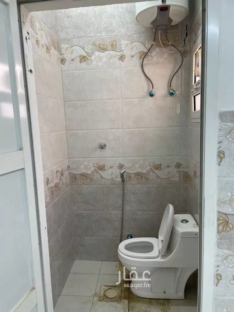 مكتب تجاري للإيجار في شارع الامير بندر بن عبدالعزيز, حي الخليج, مدينة الرياض, منطقة الرياض 1 صورة