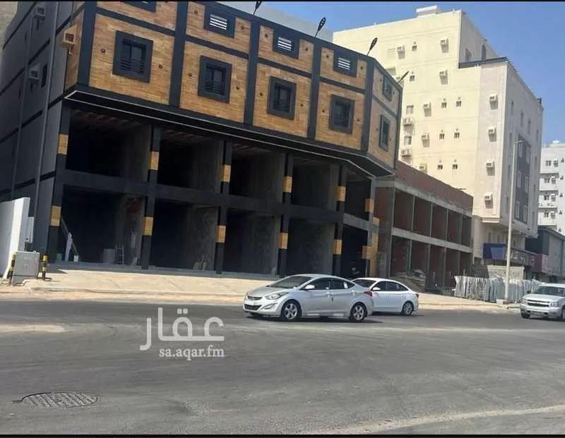 محل للإيجار في شارع عبدالله ابن ورقاء ابن جنادة, حي مريخ, مدينة جدة, منطقة مكة المكرمة 1 صورة