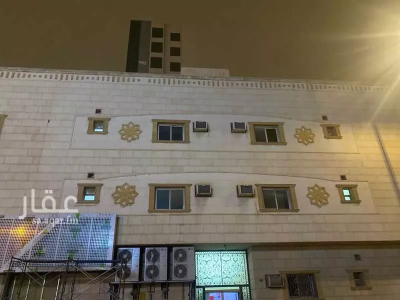 عمارة للإيجار في طريق الملك فهد الفرعي ، حي العقيق ، الرياض ، منطقة الرياض 1 صورة